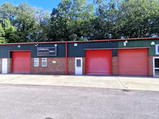 Unit 7 Fosters Business Park, Hook, Industrial To Let - 20260828_085407.jpg