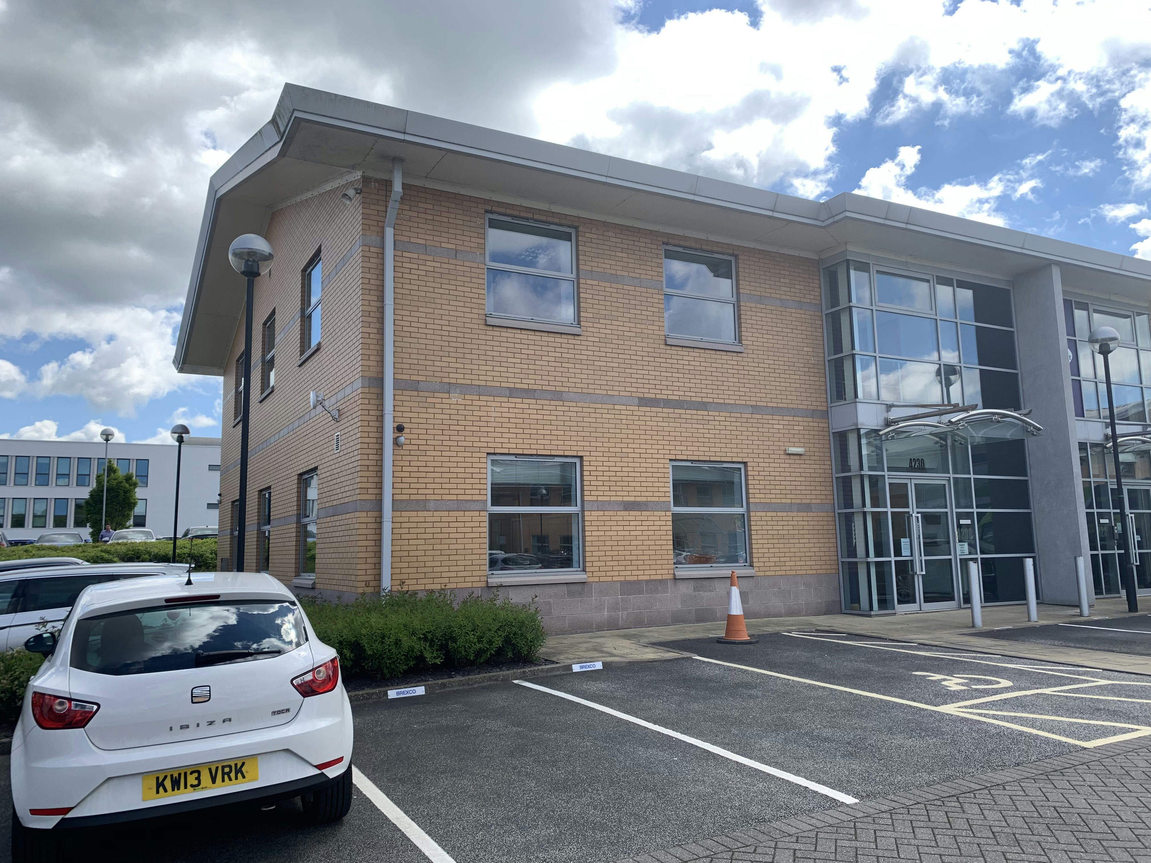 Suite D - 4230, Park Approach, Leeds, Office To Let - c80c249ce9f538e9b1fb1246b50a132630cb2cfc.jpg