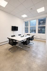 Ground floor, 445-453 Hackney Road, Hackney, Leisure / Office To Let - Small Meeting Room.png