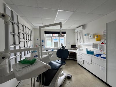 110 Raddlebarn Road, Birmingham, Healthcare For Sale - PHOTO-2026-03-25-14-27-23 (2).jpg