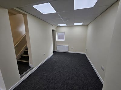 7 Hillsborough Road, Sheffield, Leisure / Office / Retail To Let - 20260330_132440.jpg