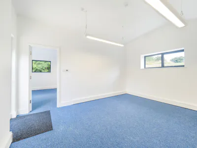 The Old Cattle Yard, Watlington, Office To Let - F04.jpg