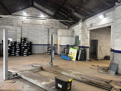 Former ATS Centre, Crediton, Industrial For Sale - IMG_2427.JPEG