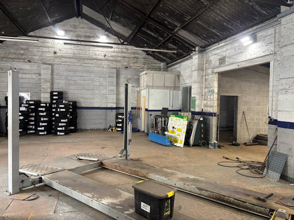 Former ATS Centre, Crediton, Industrial For Sale - IMG_2427.JPEG