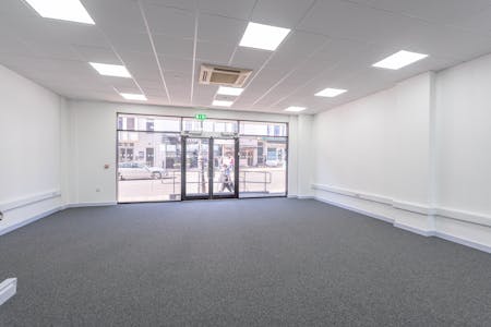 Hyperion House, 100-101 Queens Road, Brighton, Office To Let - DSC08532.jpg