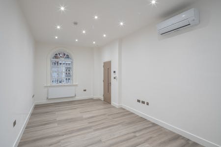 5 Streatham Street, London, Office To Let - SS_011.jpg