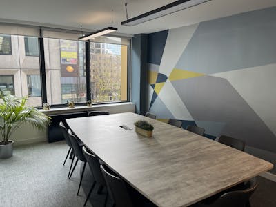 Aquis House, Leeds, Office To Let - IMG_3110.jpg