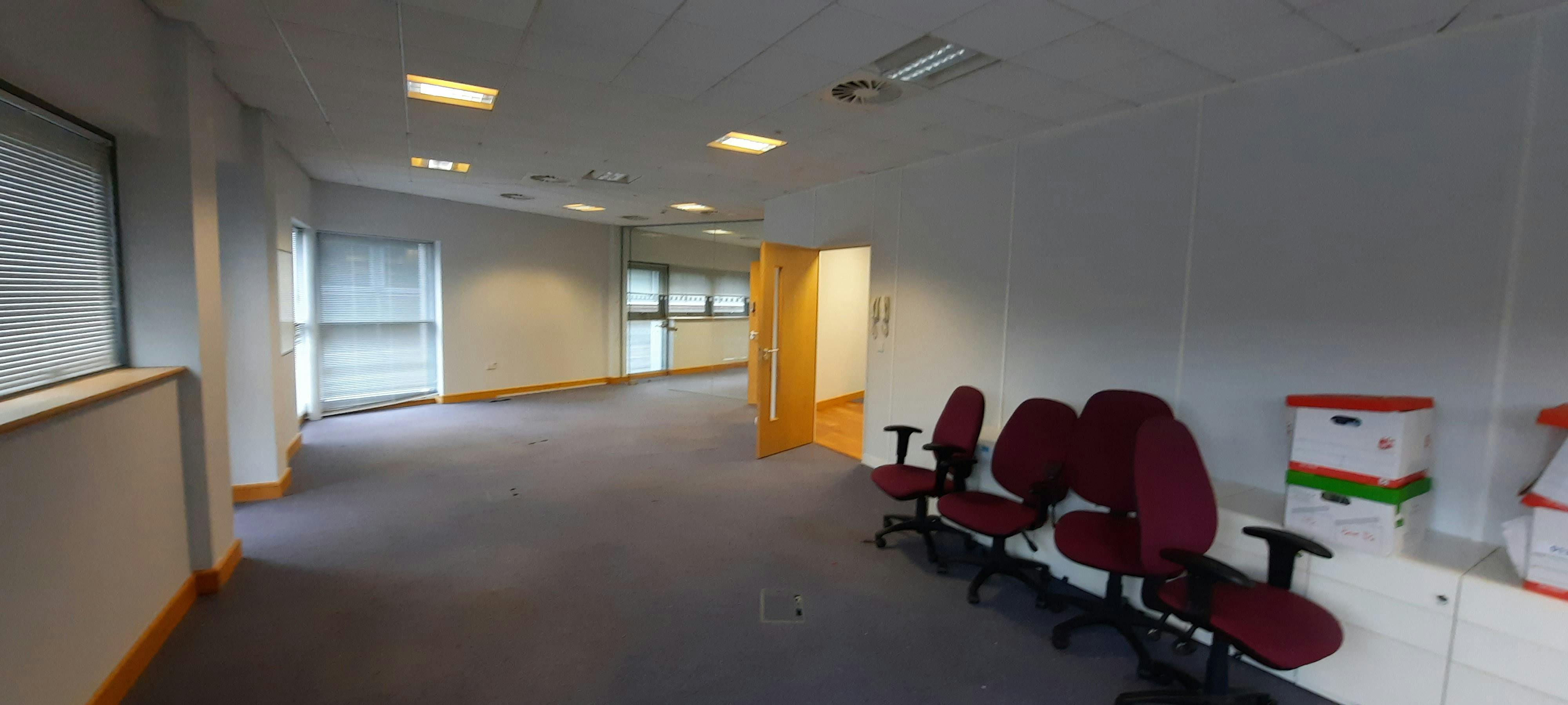 Office in Worcester - photo 3