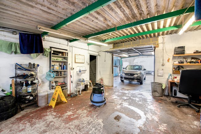 Townsend Garage Thame Road, Haddenham, Industrial For Sale - PREP AREA 2.jpg