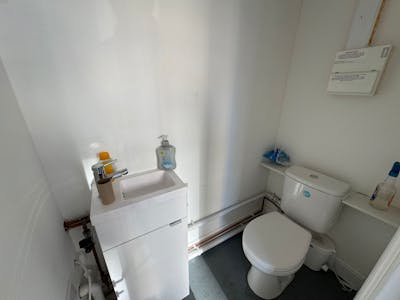 74-76 Broadway, Leigh-on-Sea, Retail To Let - WhatsApp Image 20250127 at 161708_078fac77.jpg