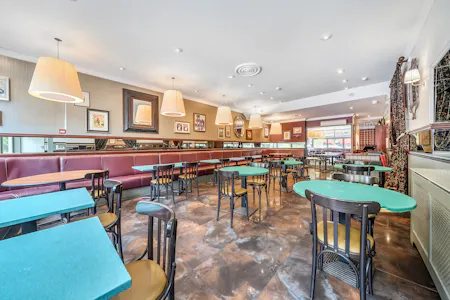 76-77 South Parade, Chiswick, Leisure / Retail To Let - 1509553 (12).jpg