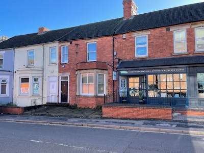 19 St Catherines Road, Grantham, Office To Let - ext 2.jpg