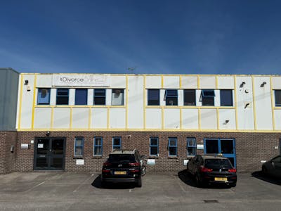 3 & 4 The Meads Business Centre, Ashworth Road,, Swindon, Leisure / Office / Retail For Sale - 3 & 4 The Meads.jpg