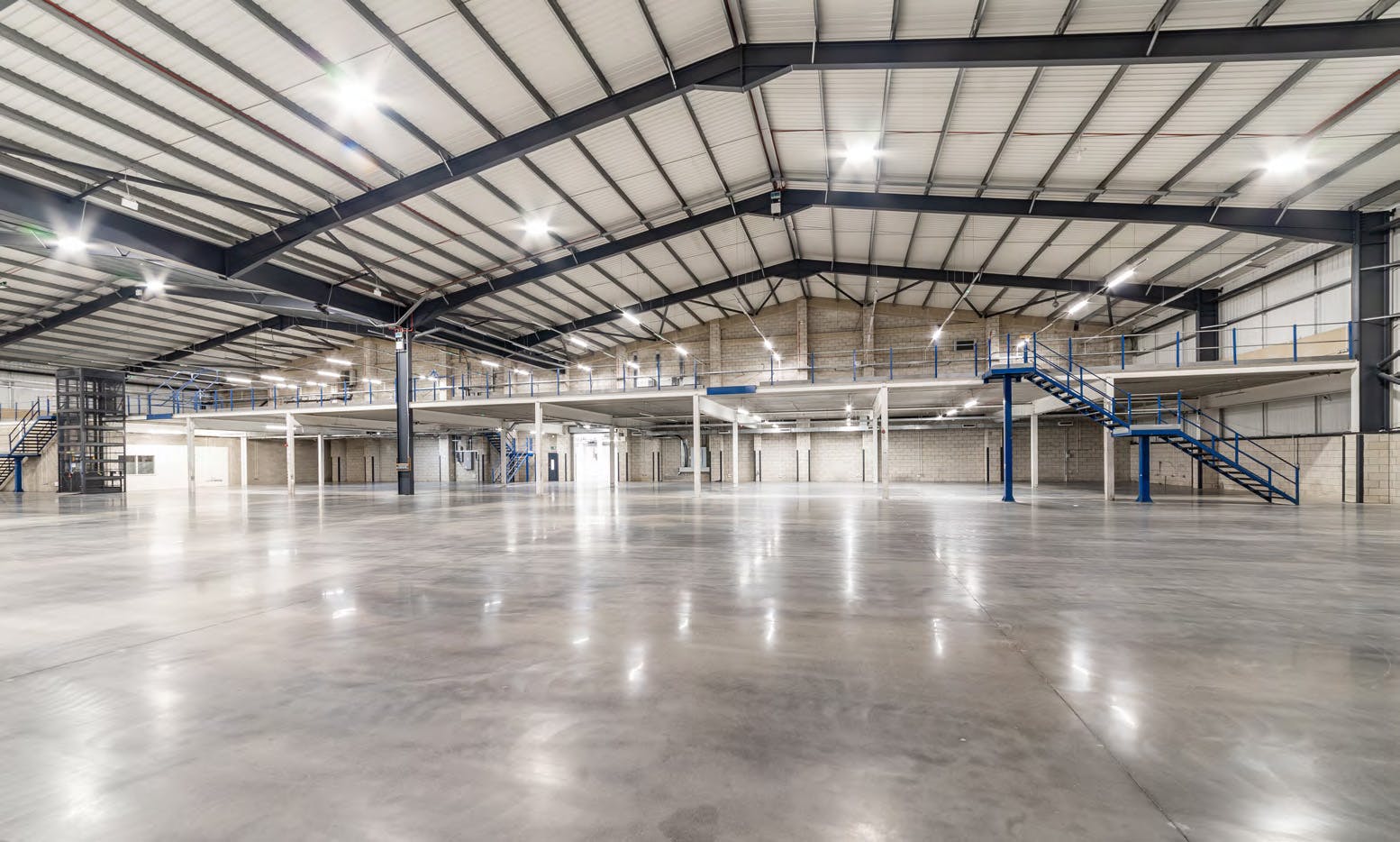 Unit 1, The Broadlands, Newark Road, Peterborough, Industrial To Let / For Sale - The Broadlands Warehouse.jpg
