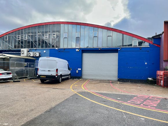 2C Tomo Industrial Estate, Uxbridge, Industrial To Let - 2C Tomo - Main.jpg