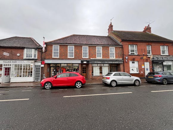 Stonemead House, Chalfont St. Giles, Investment For Sale - WhatsApp Image 20251029 at 144258_0aa4e7fe.jpg