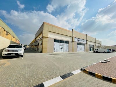 Investment Opportunity - Fully Leased Warehouse Units, Industrial Area 17, Sharjah, Warehouse For Sale - p2.jpg