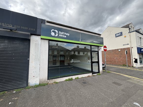 79 Cregagh Road, Belfast, Retail To Let - IMG_2494 002.jpeg