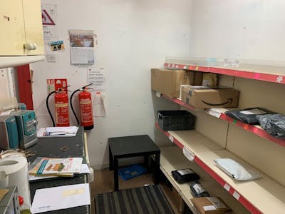 Former Post Office, Main Road, Eyam, Retail To Let - 5.jpg