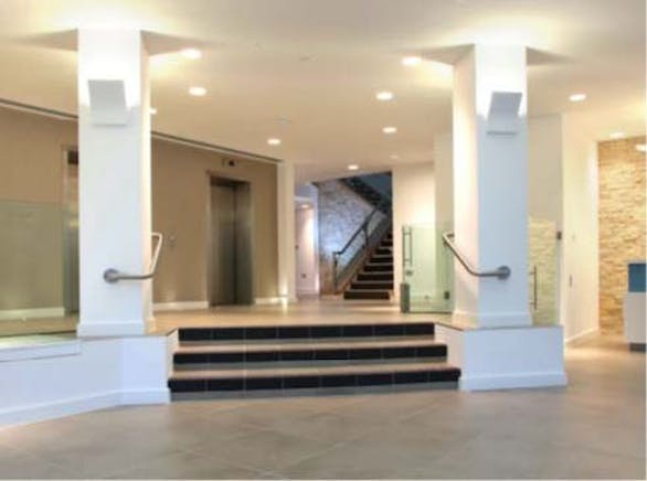 Station Square, 1 Gloucester Street, Swindon, Office To Let - Swindon  Ground Floor Station Square  INT2.jpg Station Square, 1 Gloucester Street, Swindon, Office To Let - Swindon  Ground Floor Station Square  INT2.jpg