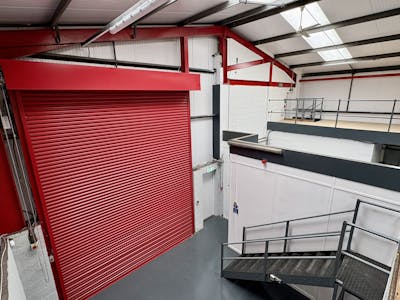 1 Willow Road, Poyle Industrial Estate, Slough, Industrial / Warehouse To Let / For Sale - IMG_6569.JPEG