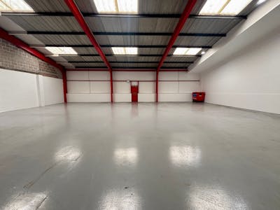 Unit 41, Portmanmoor Road Industrial Estate, Cardiff, Industrial To Let - 41 Portmanmoor 03.jpg