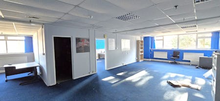 Unit 5, Lancing Business Park, Lancing, Industrial To Let - 20251121_123834 - Edited.jpg