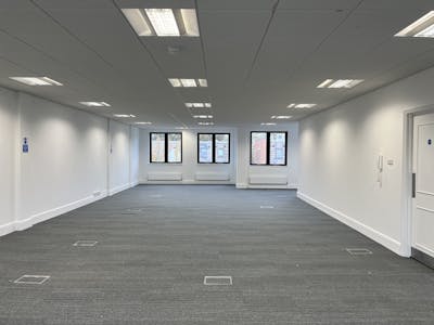 Second Floor 2 Twyford Place, Lincolns Inn Office Village, High Wycombe, Office To Let - IMG_4239.JPG