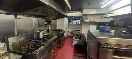 431 Upper Richmond Road West, London, Retail Lease Assignment - 431 Upper Richmond Rd Int2.jpg