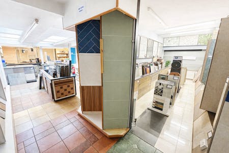 17 Trinity Street, Leamington Spa, Office / Retail For Sale - Edited Internal 1.png