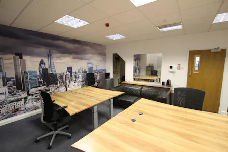 Unit 2 Cedar Court, London, Office To Let - LG.jpeg