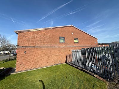 8 Asher Court, Warrington, Office / Warehouse To Let - 6.jpg
