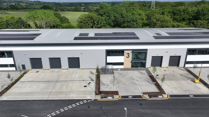 Unit 3 Bartley Junction, Hook, Warehouse & Industrial To Let - DJI_20250522170114_0031_D_MAV3PRO.JPG