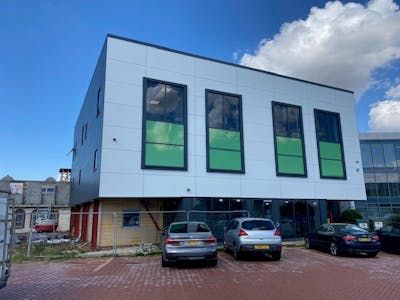 18-19 Aviation Way, Southend-on-Sea, Office To Let - Picture 5.jpg