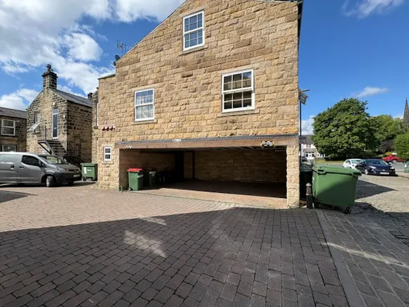 90-92 Otley Road, Leeds, Leisure / Retail To Let - car park.jpg
