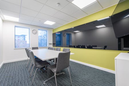 Crown House 2, Southampton, Office To Let - DSC07261.jpg