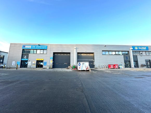 Unit 3 Wembley Trade Park, Wembley, Industrial To Let - RBHH6330.JPG