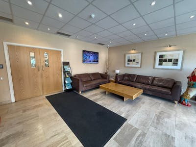 19-20 Clifftown Road, Southend-on-Sea, Office To Let - IMG20250715WA0059.jpg