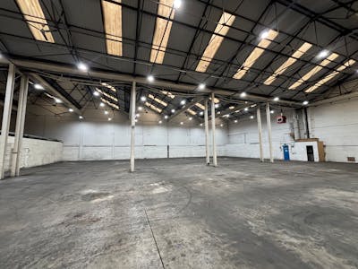 Unit D&E St. Catherines Park, Cardiff, Industrial To Let - IMG_8766.jpeg