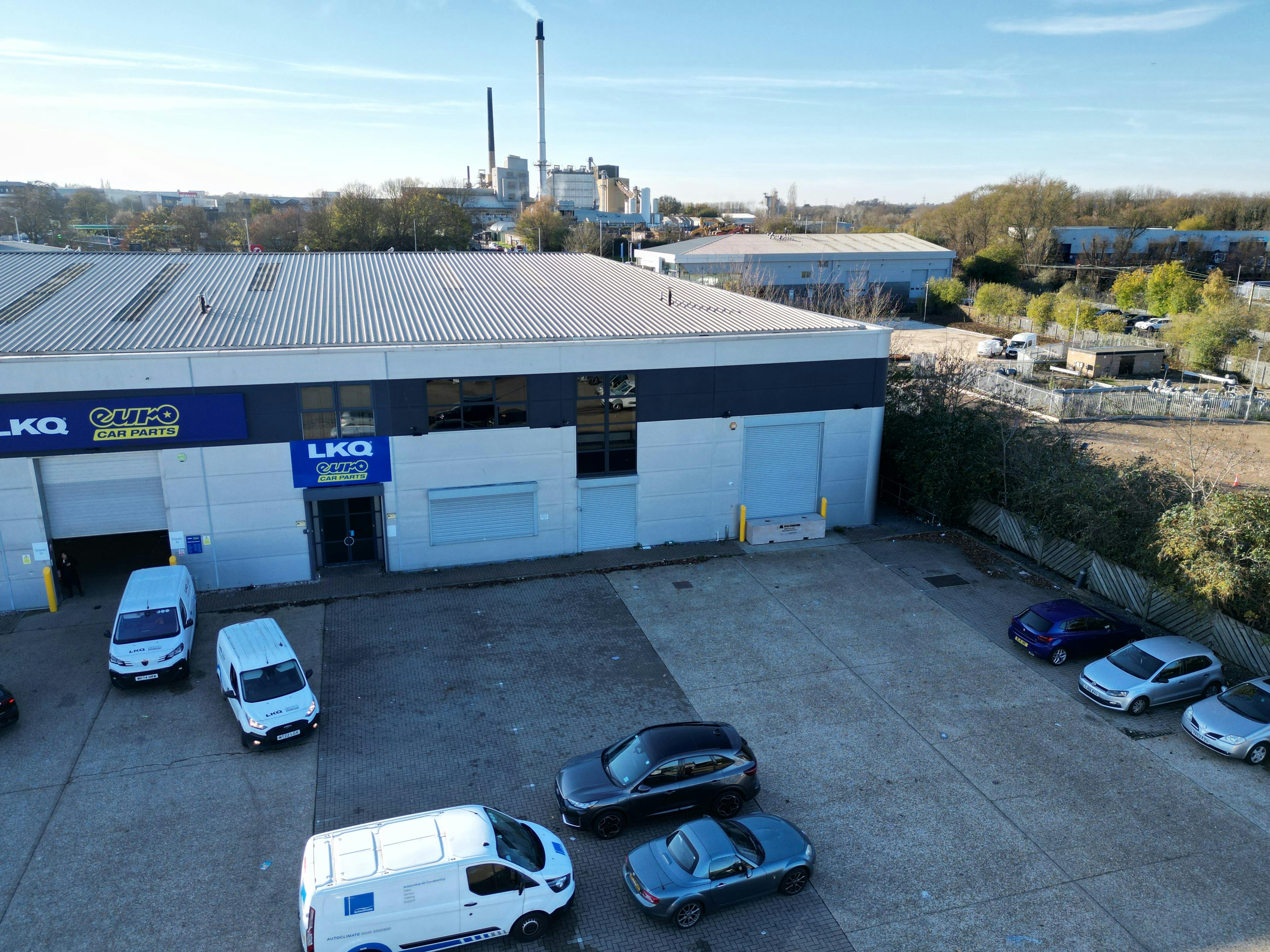 Unit 1 Ascent Park, Harlow, Industrial To Let - DJI_0723.JPG