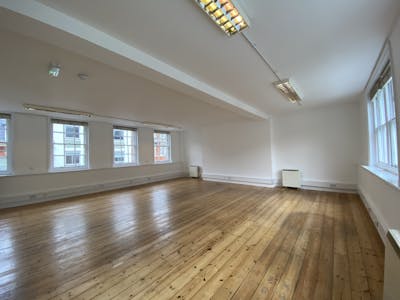 51-53 Margaret Street, London, Office To Let - IMG_7398.jpg