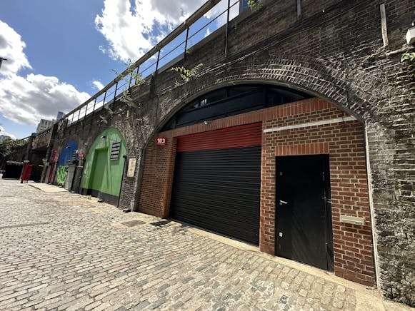 Arch 103 & 104 Tinworth Street, Vauxhall, Industrial / Leisure To Let - 20230717_124133422_iOS.jpg