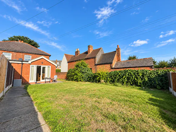 48 Hockley Road, Rayleigh For Sale - Garden
