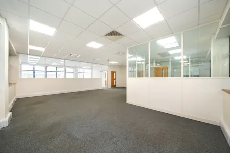Unit 9, Borehamwood, Office To Let / For Sale - p09.jpg
