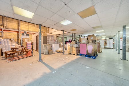 Unit 1 Bittacy Business Centre, London, Industrial/Logistics / Office To Let / For Sale - 1429307-10-69b1a5da242a5.jpg