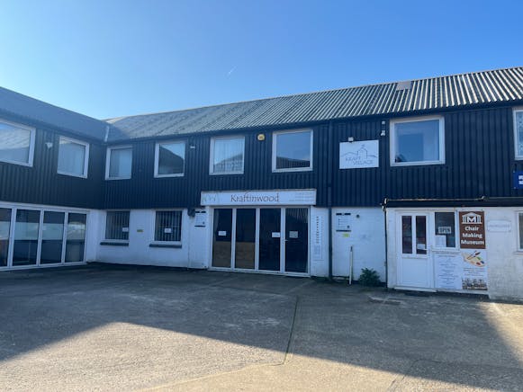 6 Grafton Street, High Wycombe, Industrial / Offices For Sale - 20250408_075623994_iOS.jpg
