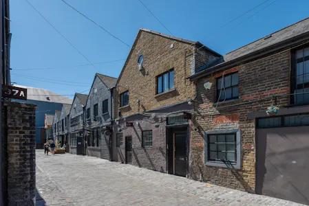 Hatherley Mews, London, Retail To Let - 13-Hatherley_Mews.jpg