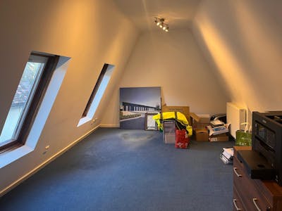 5 Buttermarket, Thame, Office To Let - WhatsApp Image 20251027 at 165308_fe527421.jpg