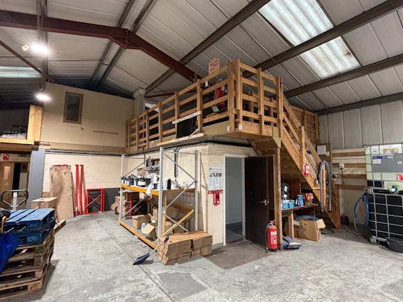 Unit 8A/8B, 5 Campsie Road, Kirkintilloch, Industrial To Let - PHOTO20251112160308 4.jpg