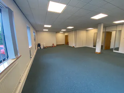 Unit 4, Leeds, Office To Let - IMG_3007.jpg